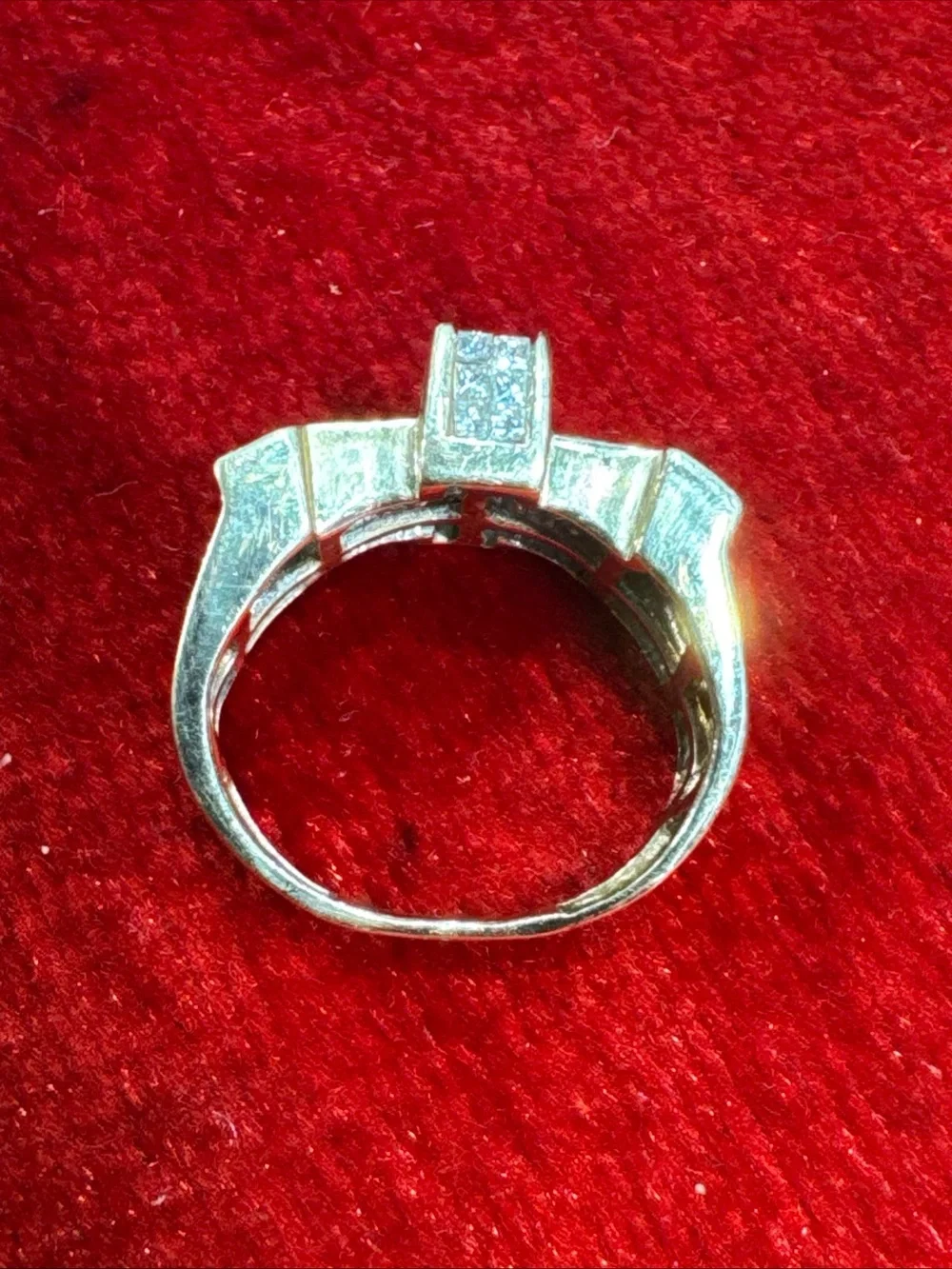 14K Yellow Gold Princess Cut Diamond Ring Size 6 7.5g Invisible Set I1-I2